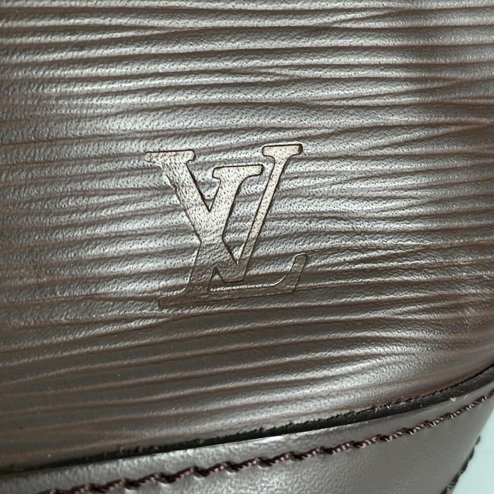 LOUIS VUITTON Brown Leather Tote Bag - Picture 16 of 16